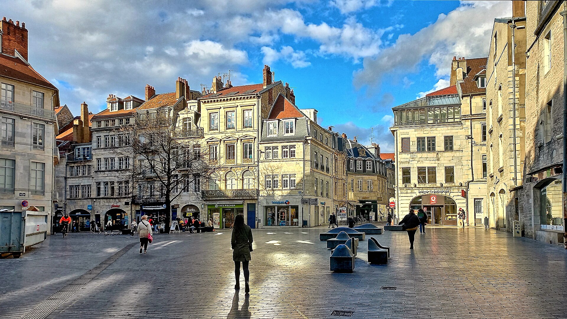 PLACE PASTEUR